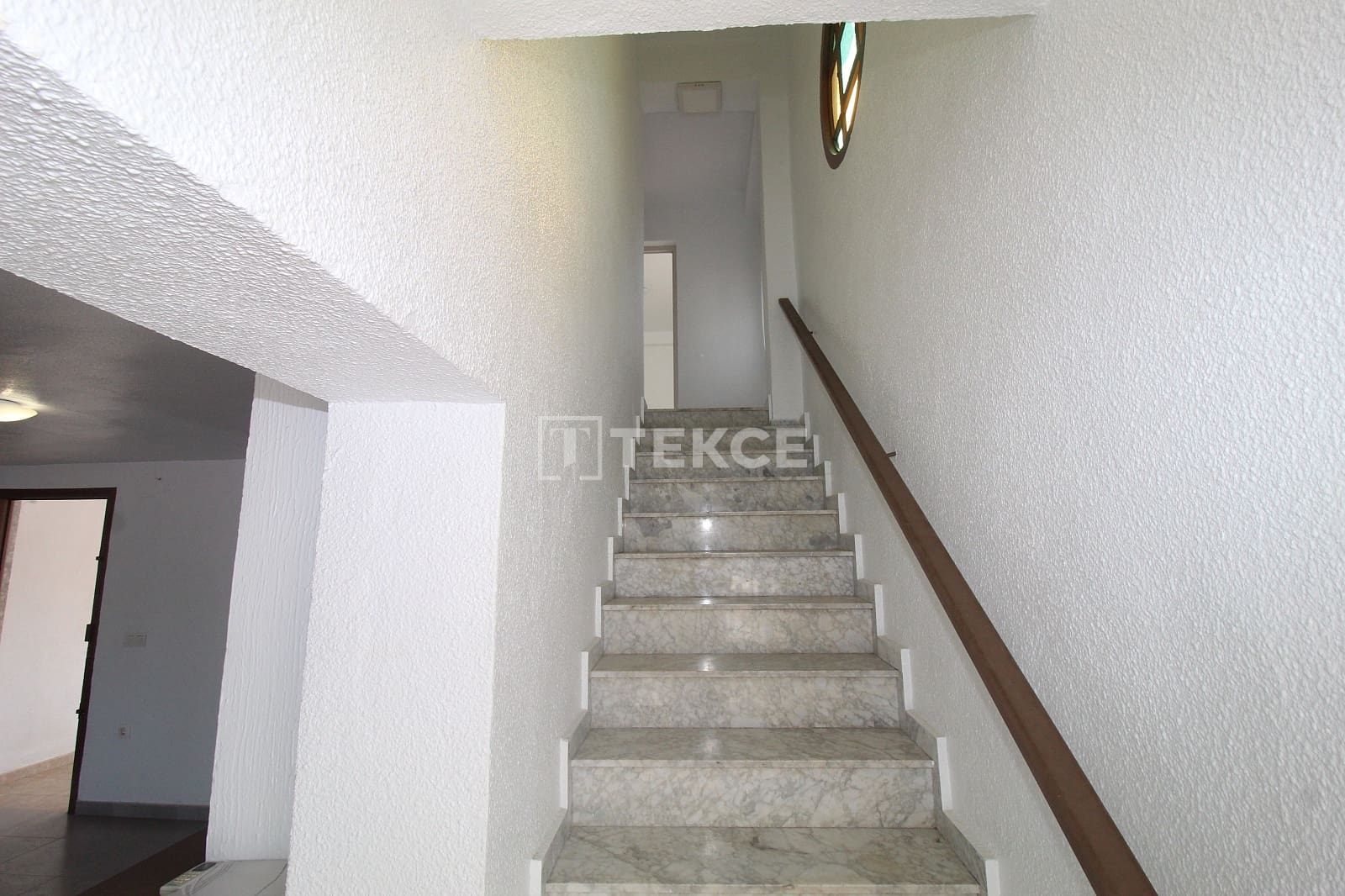 6 sypialnia Willa na sprzedaż w Elche / Elx z basenem - 460 000 € (Ref: 9232076)