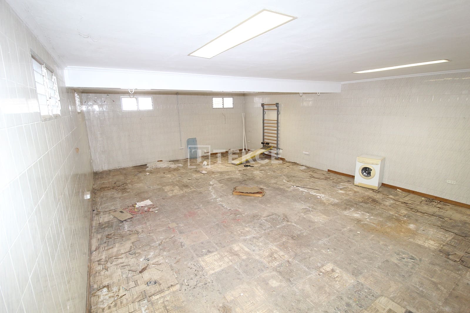 6 sypialnia Willa na sprzedaż w Elche / Elx z basenem - 460 000 € (Ref: 9232076)