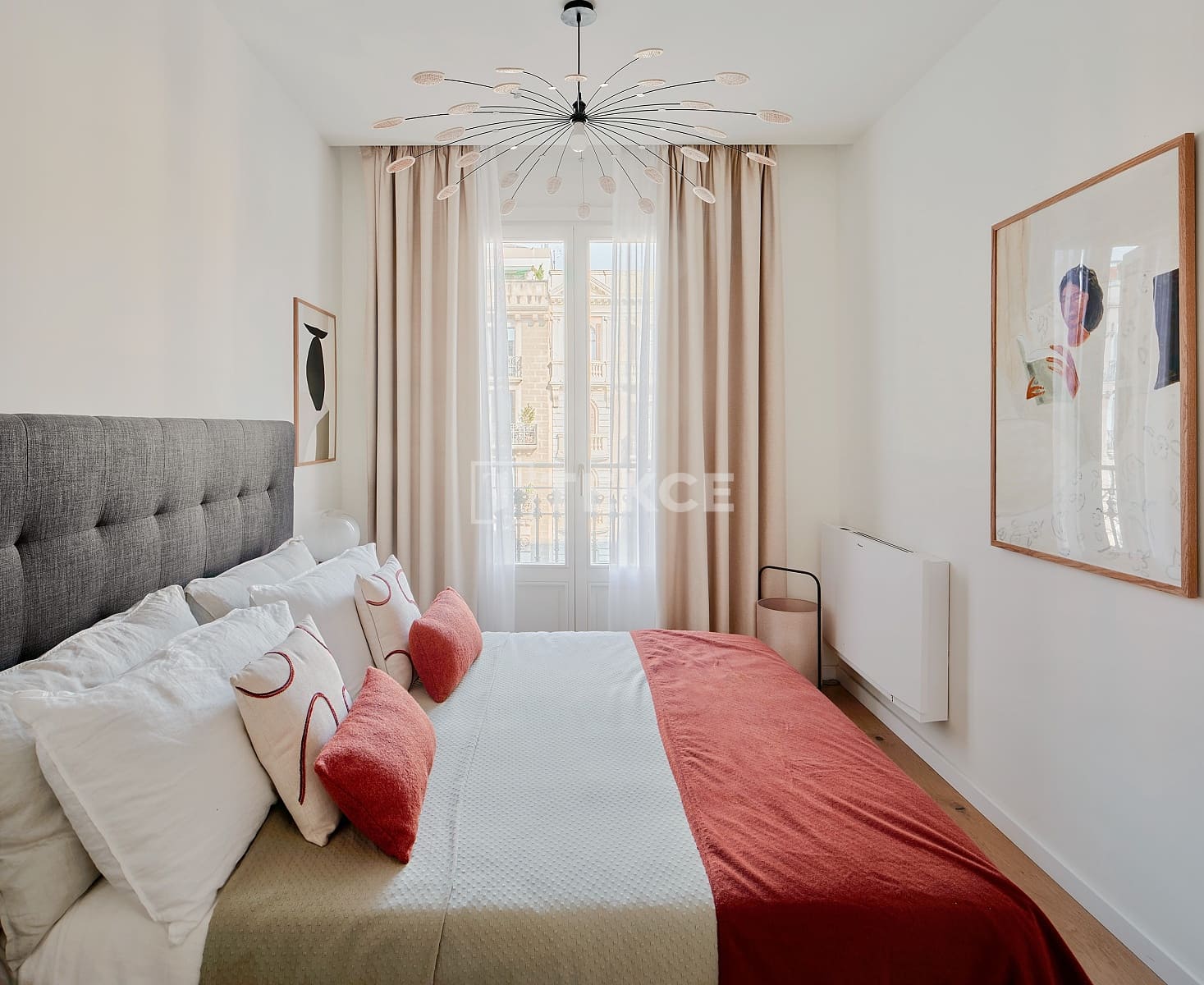 2 slaapkamer Flat te koop in Barcelona stad - € 1.050.000 (Ref: 9239483)