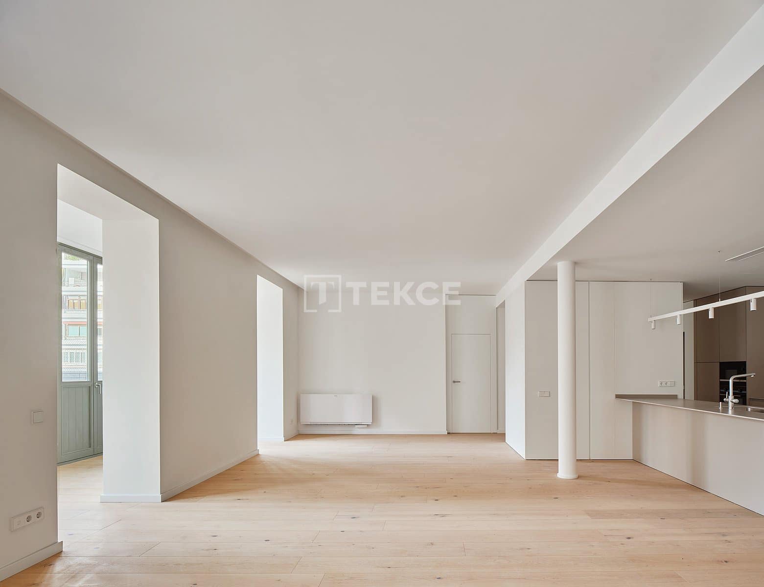 3 slaapkamer Flat te koop in Barcelona stad - € 4.800.000 (Ref: 9239484)