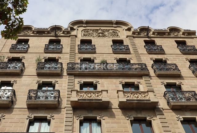 3 sovrum Lägenhet till salu i Barcelona stad med pool - 1 995 000 € (Ref: 9246237)