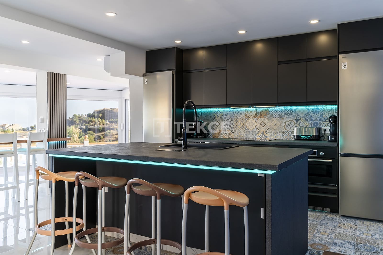 7 sovrum Villa till salu i Benalmadena med pool - 1 575 000 € (Ref: 9251697)