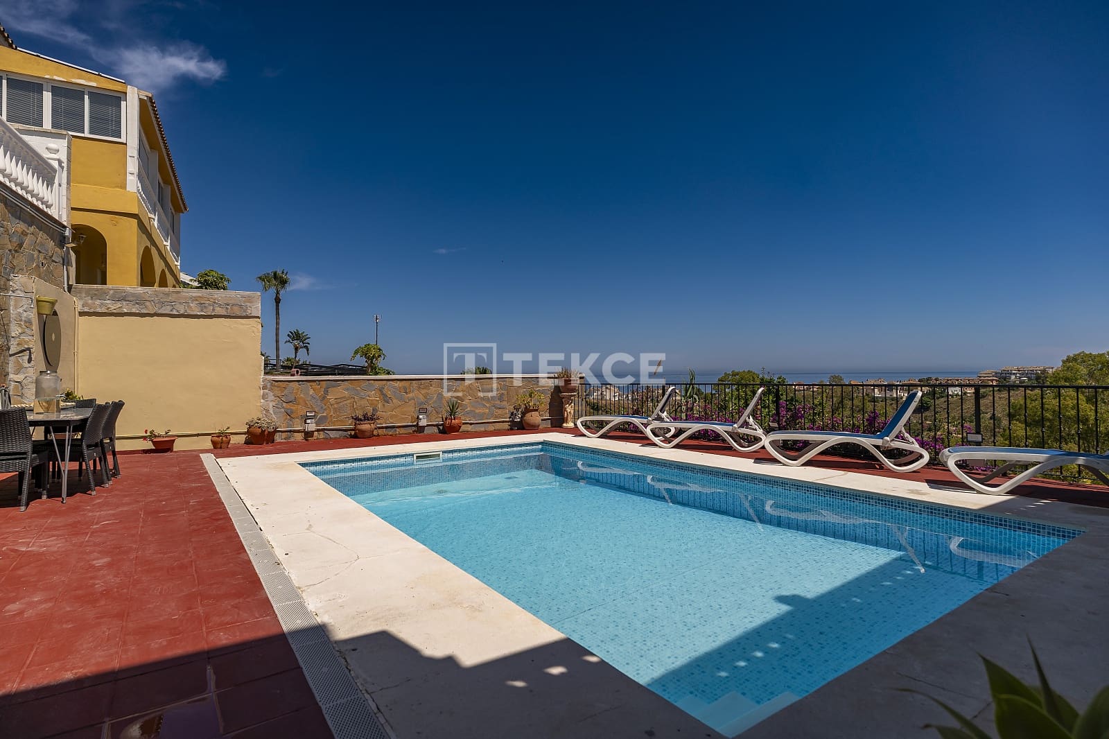 7 sovrum Villa till salu i Benalmadena med pool - 1 575 000 € (Ref: 9251697)