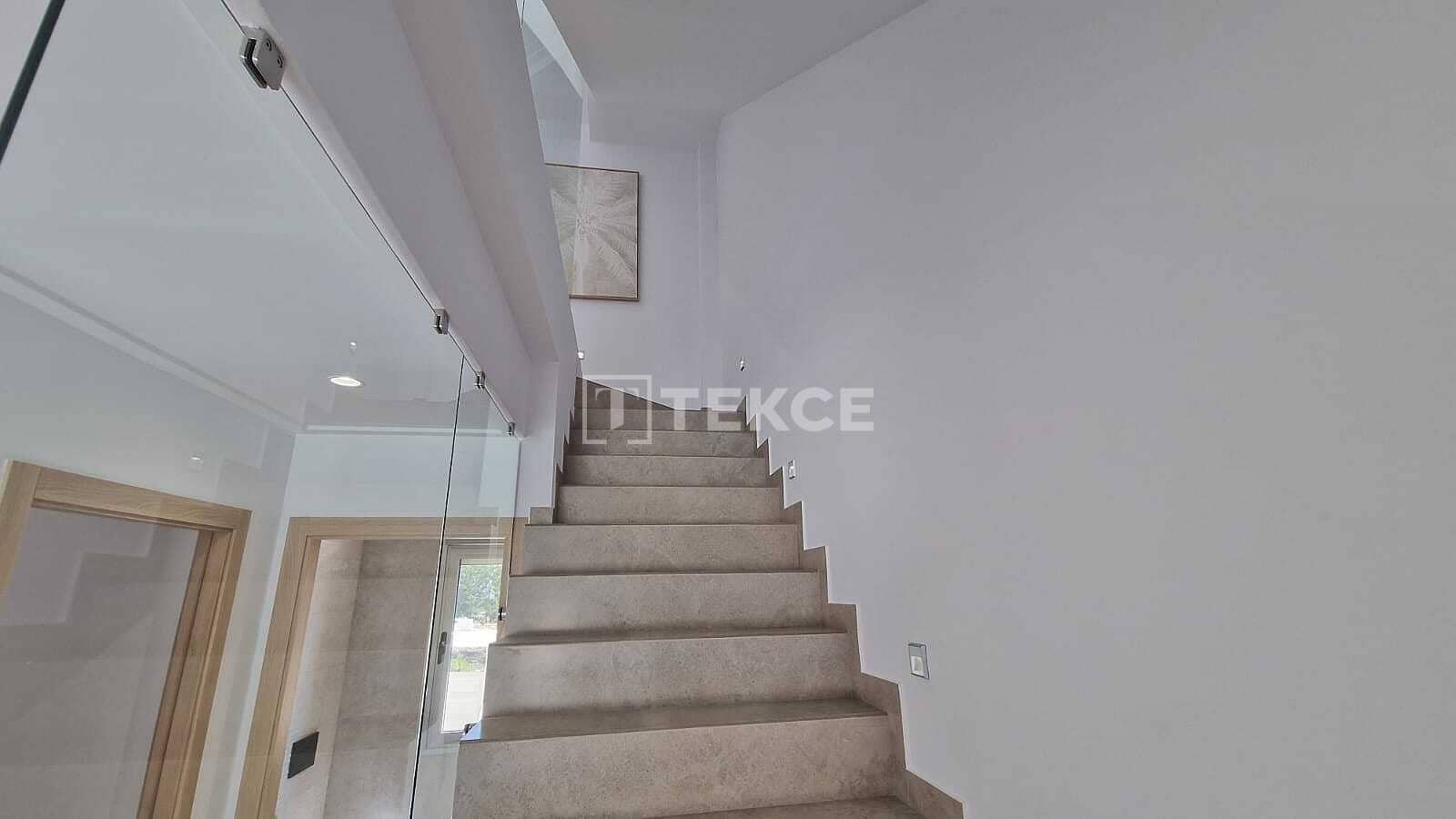 3 bedroom Villa for sale in Pinar de Campoverde with pool - € 475,000 (Ref: 9254516)