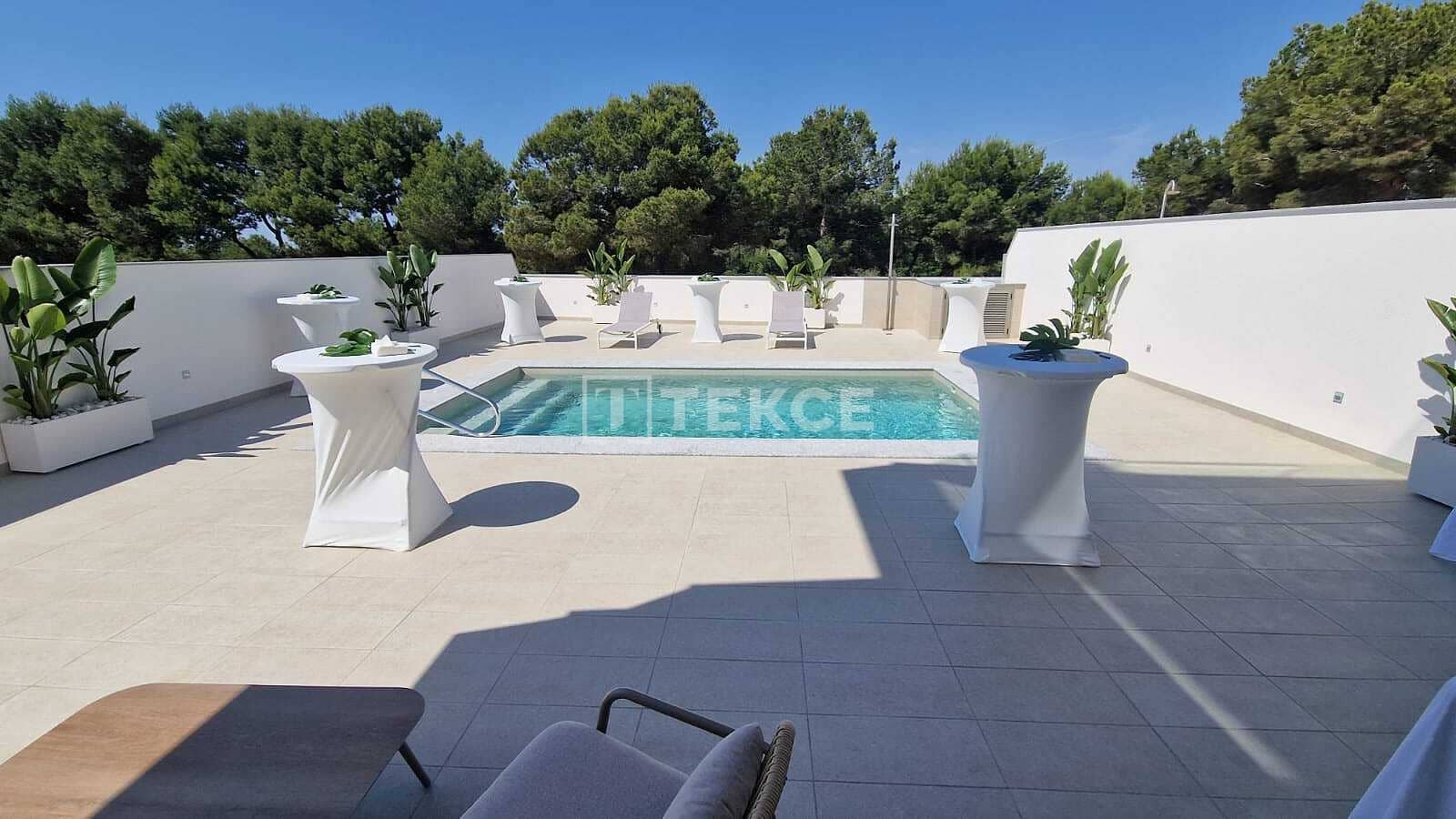 3 bedroom Villa for sale in Pinar de Campoverde with pool - € 475,000 (Ref: 9254516)