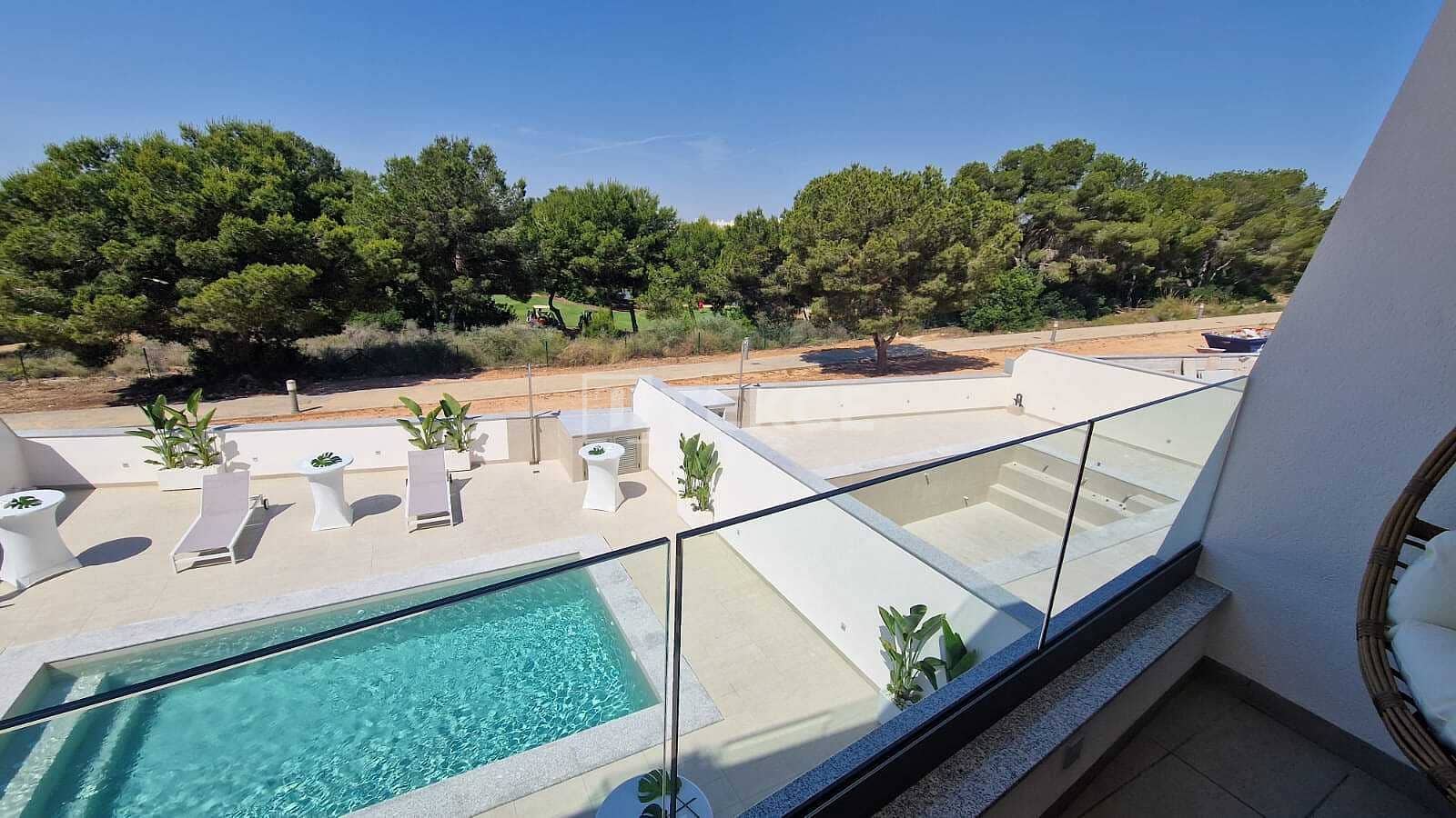 3 bedroom Villa for sale in Pinar de Campoverde with pool - € 475,000 (Ref: 9254516)