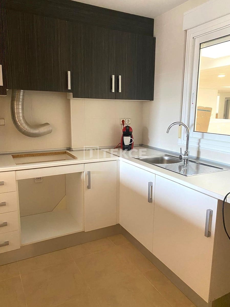 1 slaapkamer Flat te koop in Cabo Roig met zwembad - € 145.000 (Ref: 9269048)