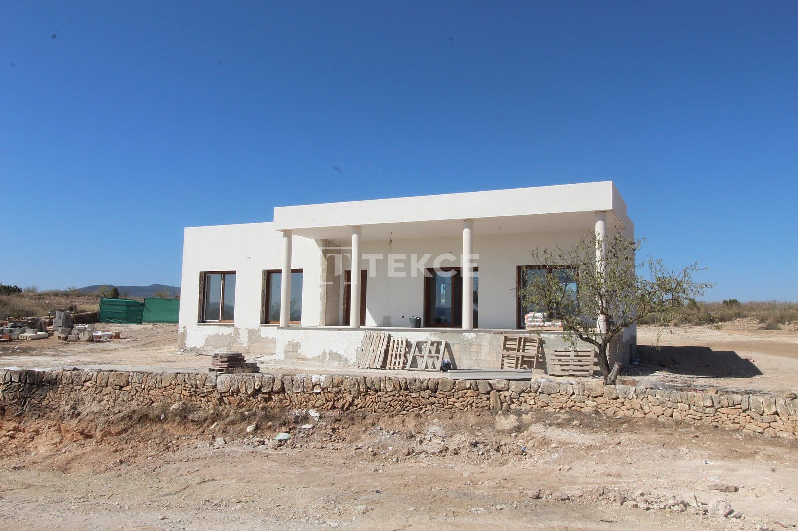 3 sovrum Villa till salu i Pinoso med pool - 389 000 € (Ref: 9308134)