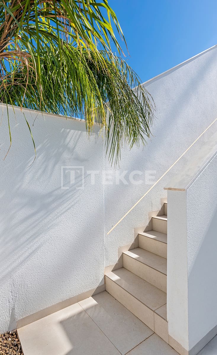 3 slaapkamer Flat te koop in Pilar de la Horadada met zwembad - € 340.000 (Ref: 9312178)