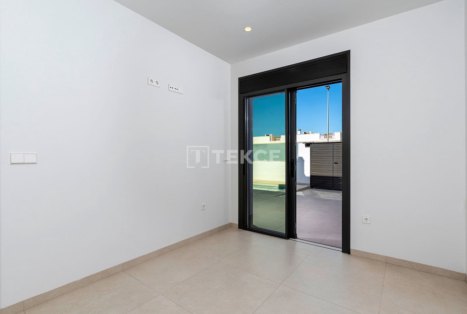 3 Zimmer Wohnung zu verkaufen in Pilar de la Horadada mit Pool - 370.000 € (Ref: 9312179)