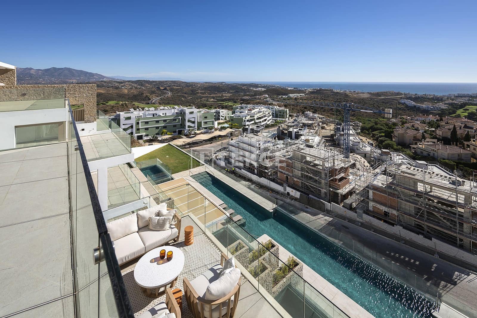 2 bedroom Flat for sale in La Cala de Mijas with pool - € 815,000 (Ref: 9312180)