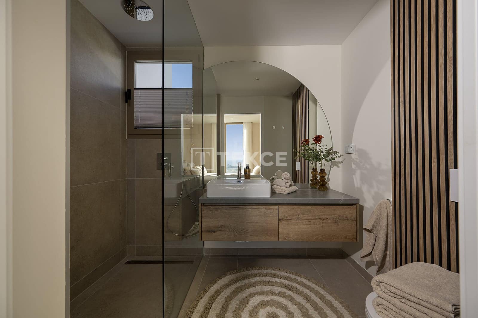 2 bedroom Flat for sale in La Cala de Mijas with pool - € 815,000 (Ref: 9312180)