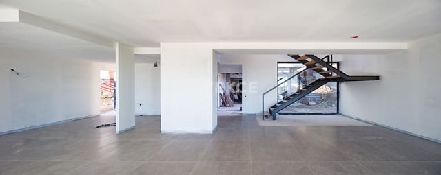 5 slaapkamer Villa te koop in Premià de Dalt met zwembad - € 2.200.000 (Ref: 9320027)