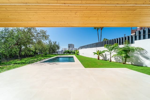 Chalet de 5 habitaciones en La Capellania, Benalmádena en venta con piscina - 2.150.000 € (Ref: 9334252)