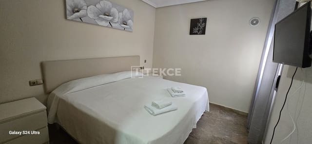 2 sovrum Lägenhet till salu i Torrevieja - 220 000 € (Ref: 9337335)