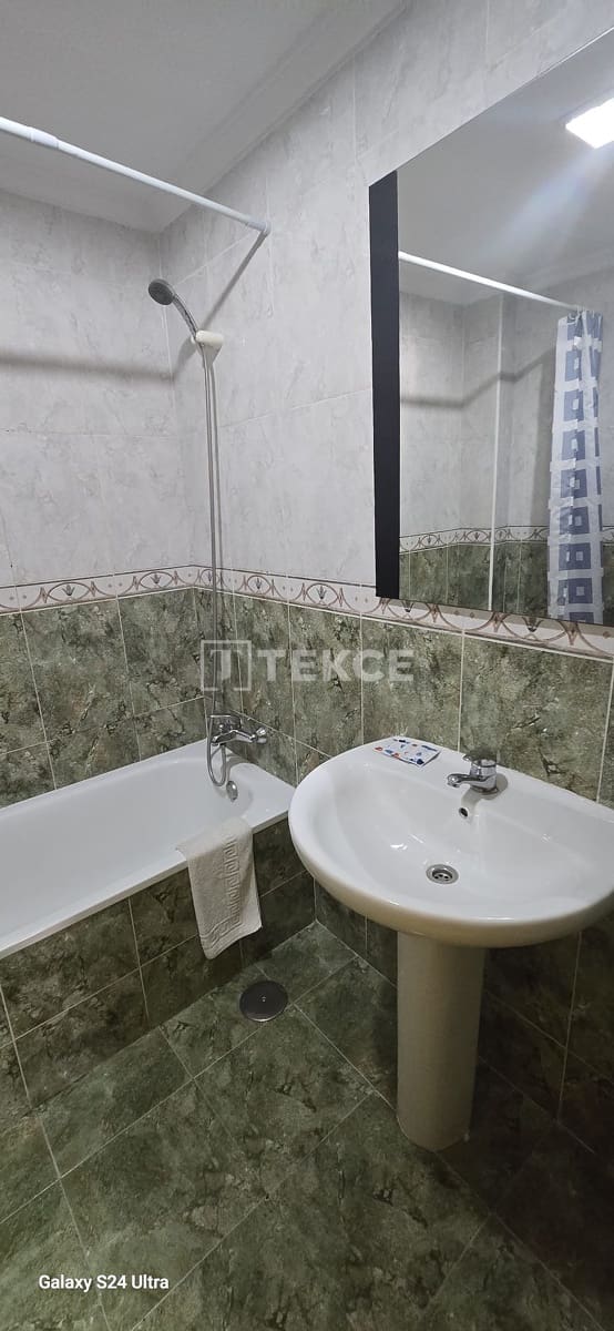 4 slaapkamer Flat te koop in Torrevieja - € 275.000 (Ref: 9337336)