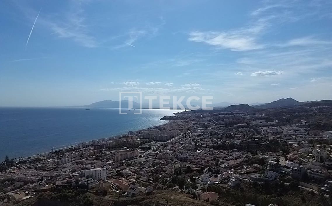 3 sovrum Lägenhet till salu i Torre de Benagalbon med pool - 497 000 € (Ref: 9344139)