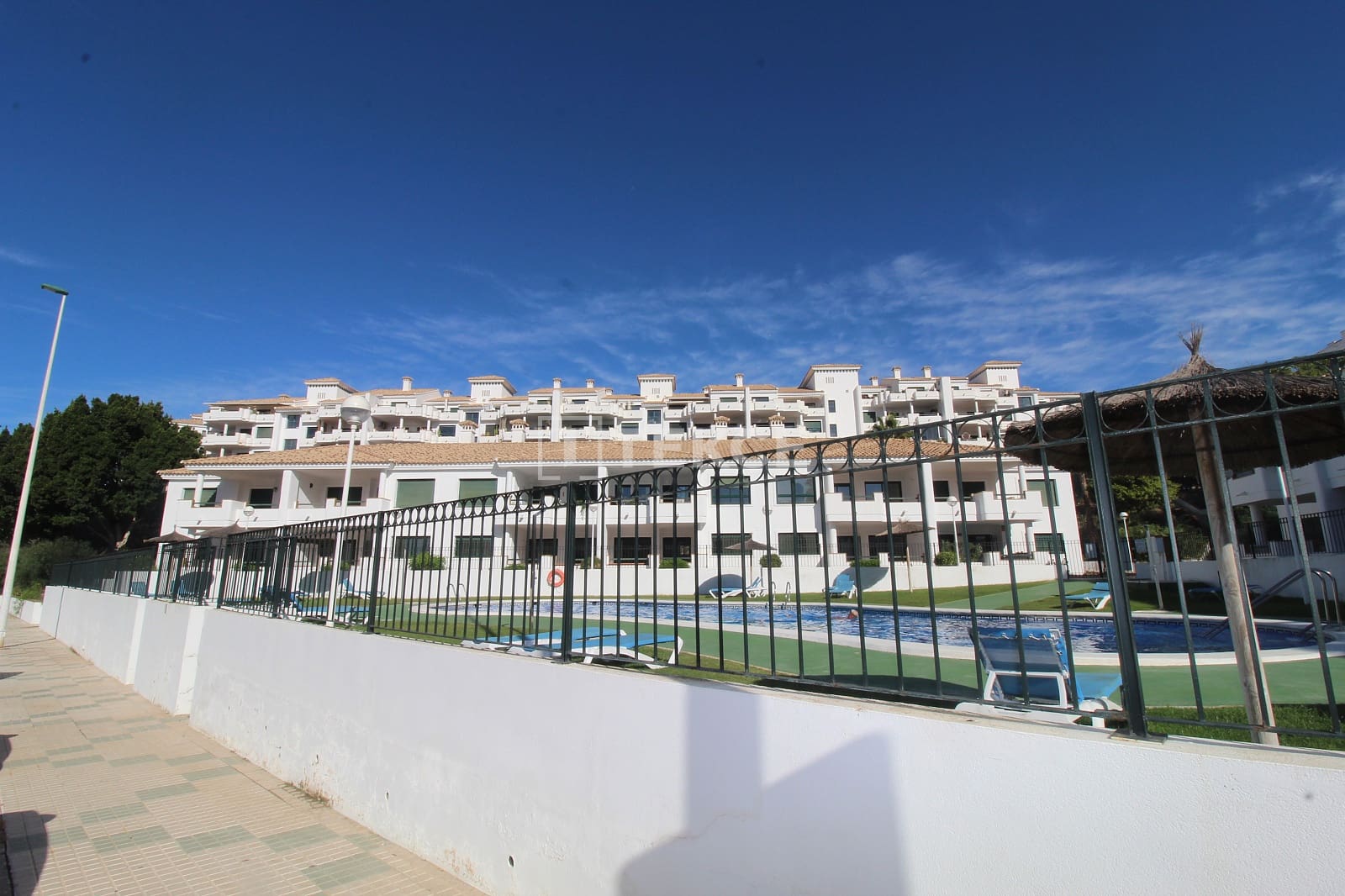 2 bedroom Flat for sale in Dehesa de Campoamor with pool - € 213,000 (Ref: 9344148)
