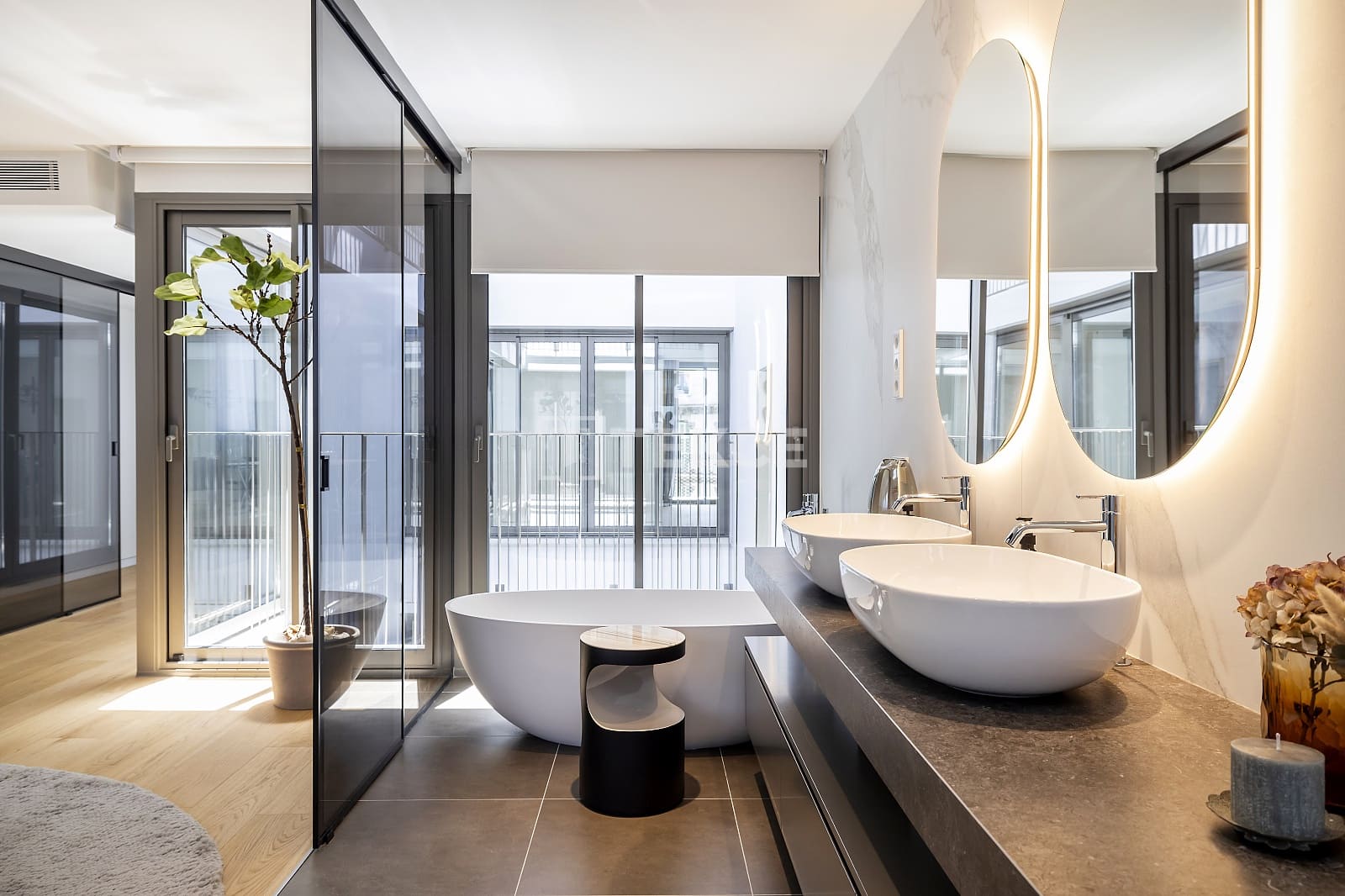 1 sypialnia Mieszkanie na sprzedaż w Miasto Barcelona z basenem - 1 250 000 € (Ref: 9360982)