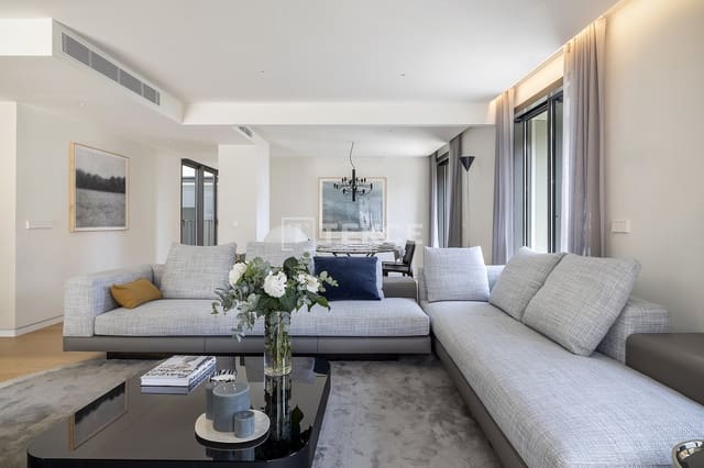 3 slaapkamer Flat te koop in La Dreta de L'Eixample, Barcelona stad met zwembad - € 12.000.000 (Ref: 9360985)