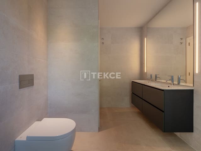 3 sovrum Lägenhet till salu i Platja d'Aro, Castell-Platja d'Aro med pool - 1 160 000 € (Ref: 9395482)