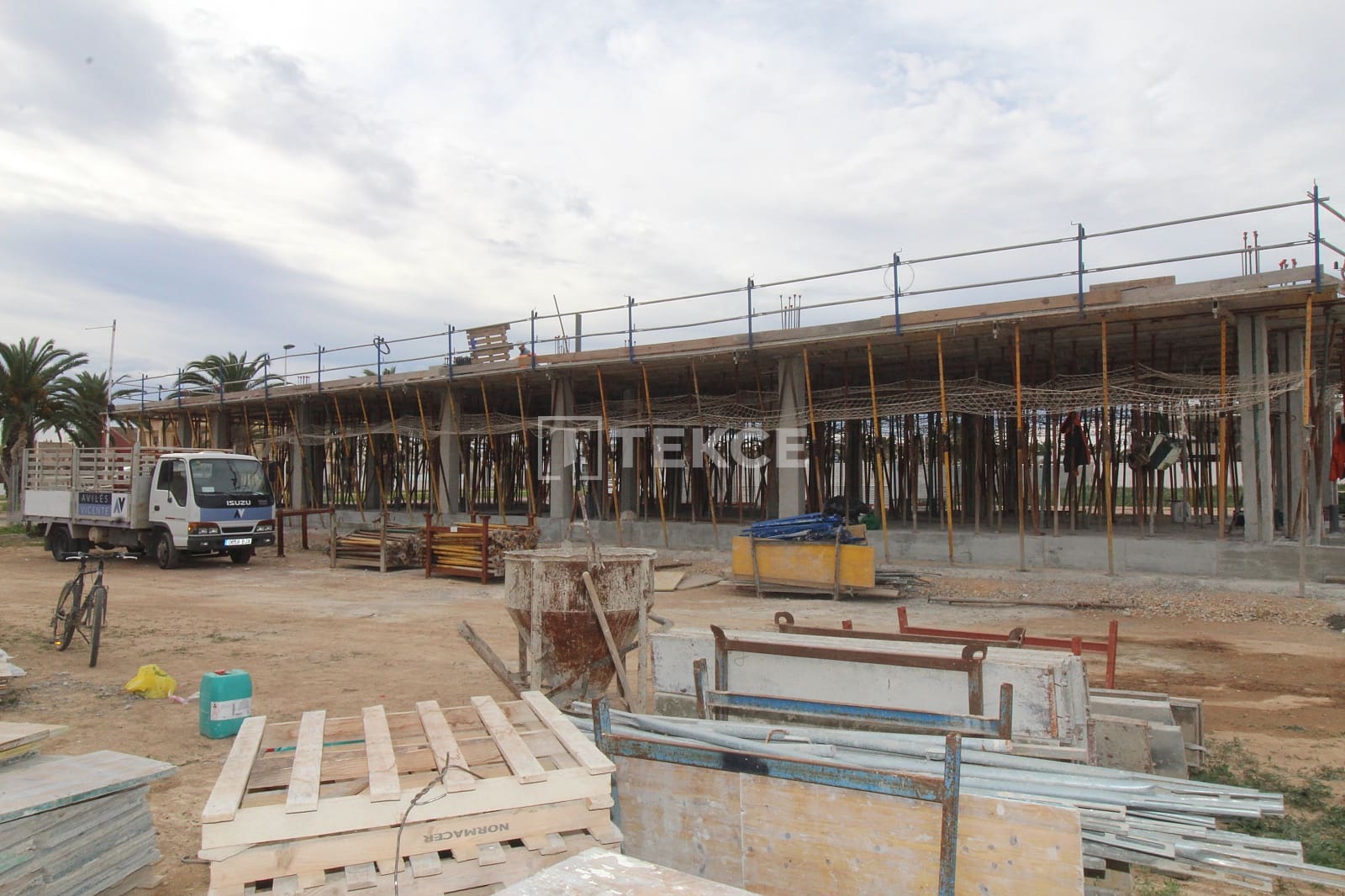 3 bedroom Villa for sale in San Pedro del Pinatar with pool - € 380,000 (Ref: 9426659)