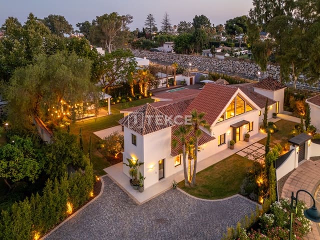 5 slaapkamer Villa te koop in Nueva Andalucia, Marbella met zwembad - € 6.500.000 (Ref: 9426661)