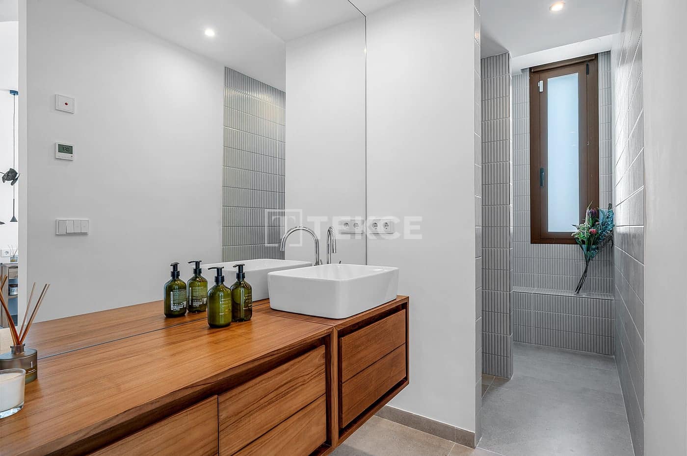 4 Zimmer Villa zu verkaufen in Algorfa mit Pool - 840.000 € (Ref: 9445485)