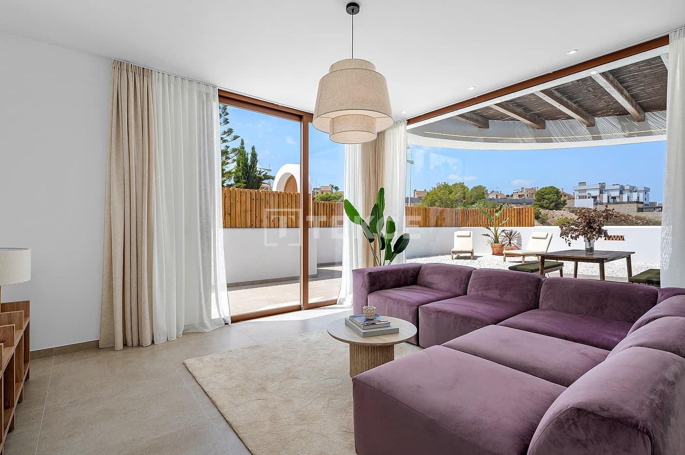 4 Zimmer Villa zu verkaufen in Algorfa mit Pool - 840.000 € (Ref: 9445485)