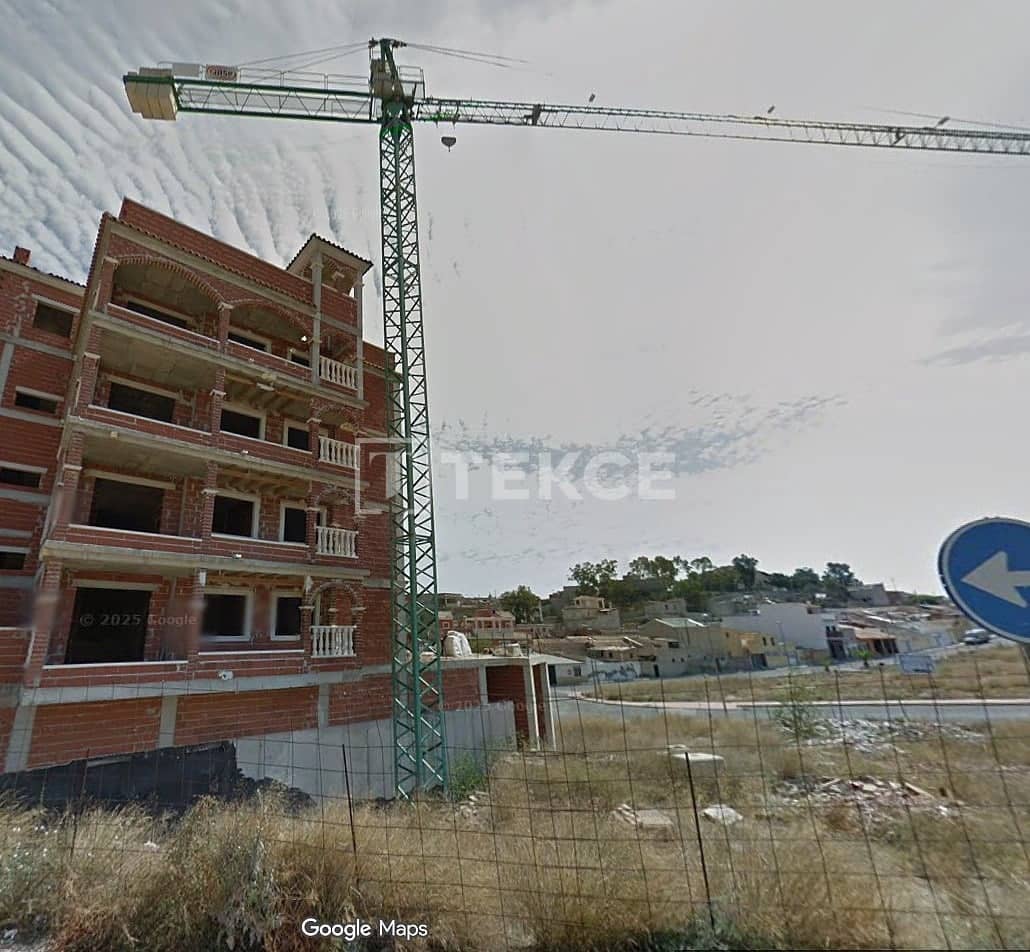 2 bedroom Flat for sale in Bigastro with pool - € 180,000 (Ref: 9511909)