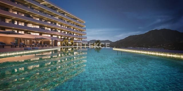 2 quarto Apartamento para venda em Estepona com piscina - 870 000 € (Ref: 9532927)