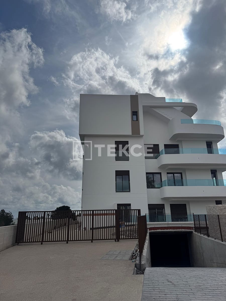 3 sovrum Lägenhet till salu i Playa Flamenca med pool - 599 000 € (Ref: 9542728)