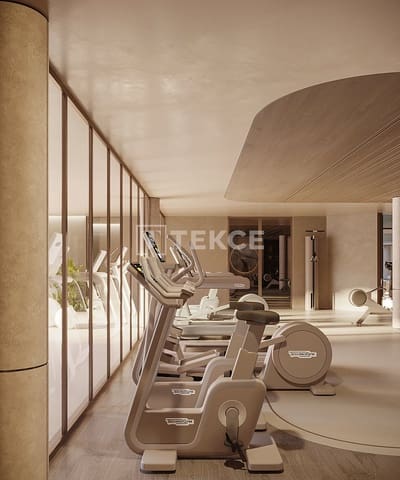 Piso de 2 habitaciones en Estepona en venta con piscina - 3.950.000 € (Ref: 9564115)