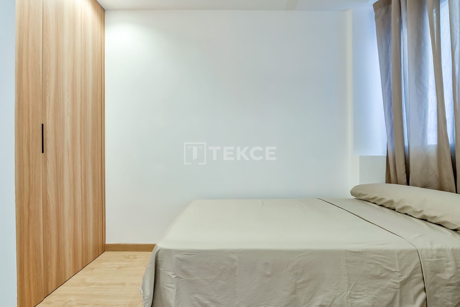 4 bedroom Flat for sale in Altea with pool - € 680,000 (Ref: 9564124)