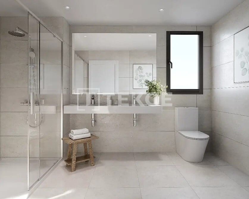 2 Zimmer Wohnung zu verkaufen in Estepona mit Pool - 537.000 € (Ref: 9573463)