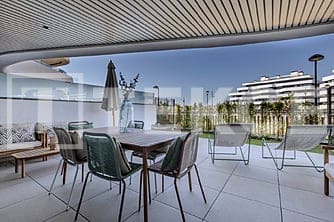 2 soveværelse Lejlighed til salg i Torremolinos med swimmingpool garage - € 779.000 (Ref: 9598441)