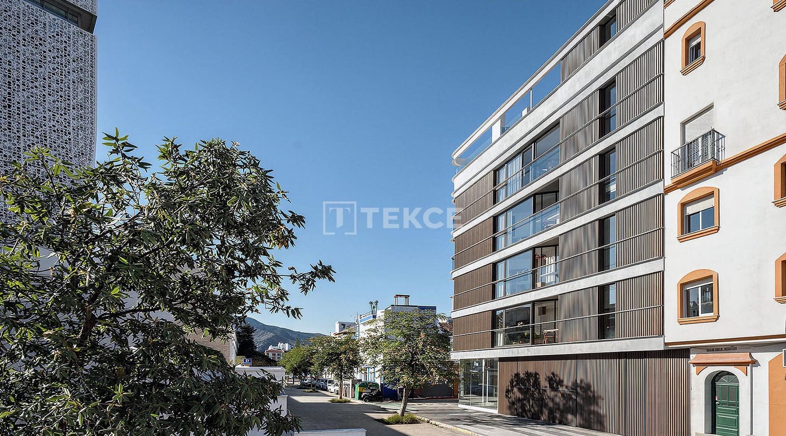 2 bedroom Flat for sale in Estepona with pool - € 1,250,000 (Ref: 9606955)