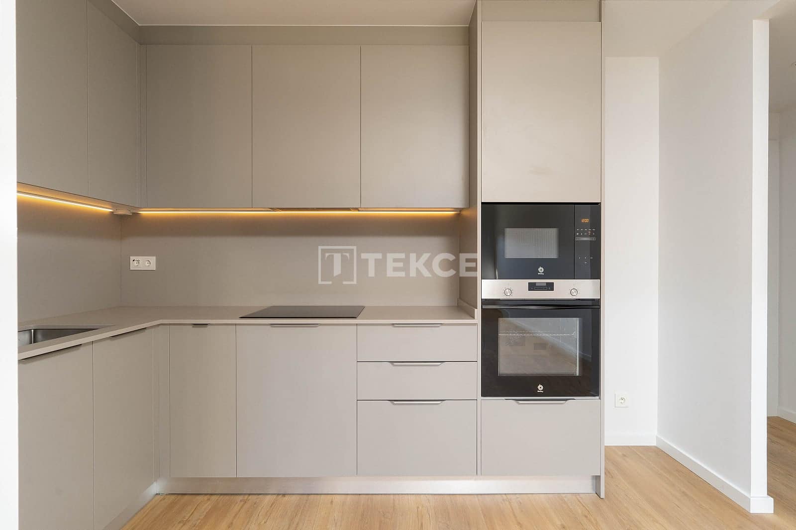 3 slaapkamer Flat te koop in Sabadell met zwembad - € 323.000 (Ref: 9606959)