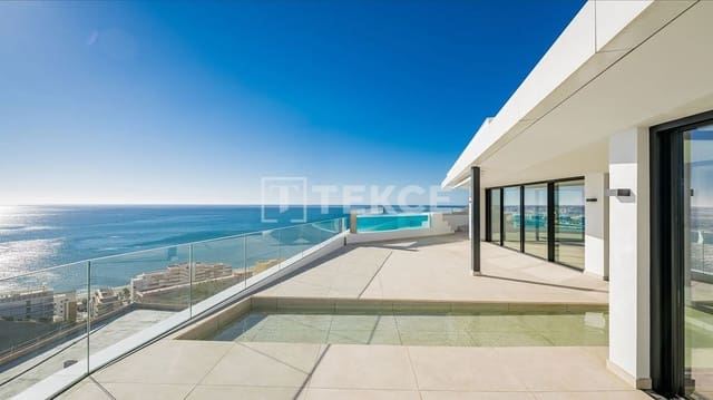 3 bedroom Flat for sale in El Higuerón, Fuengirola with pool - € 3,495,000 (Ref: 9610565)