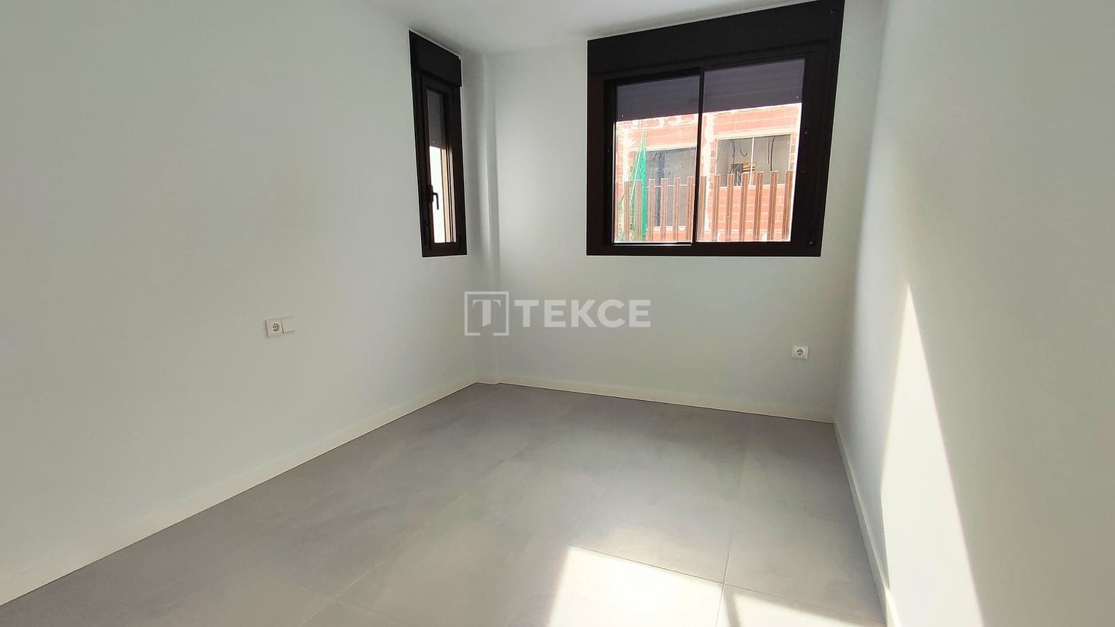 3 soveværelse Villa til salg i Finestrat med swimmingpool - € 650.000 (Ref: 9614505)