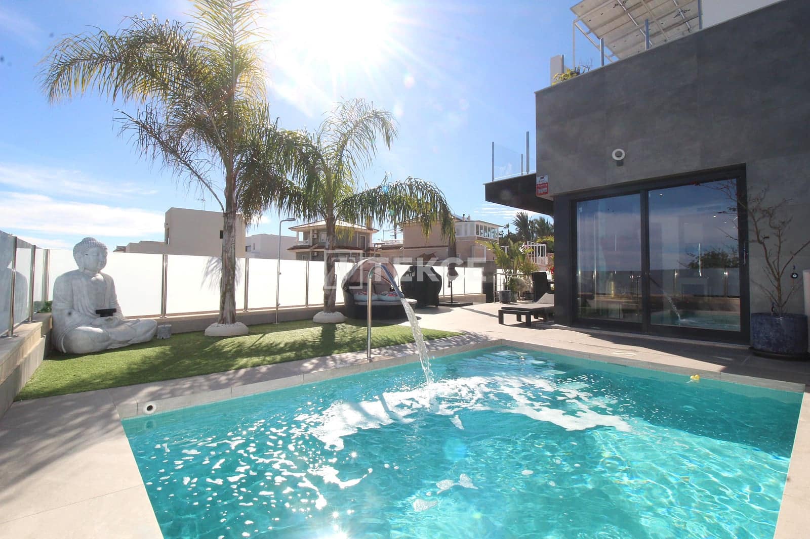 3 soveværelse Villa til salg i Los Altos med swimmingpool - € 650.000 (Ref: 9622256)