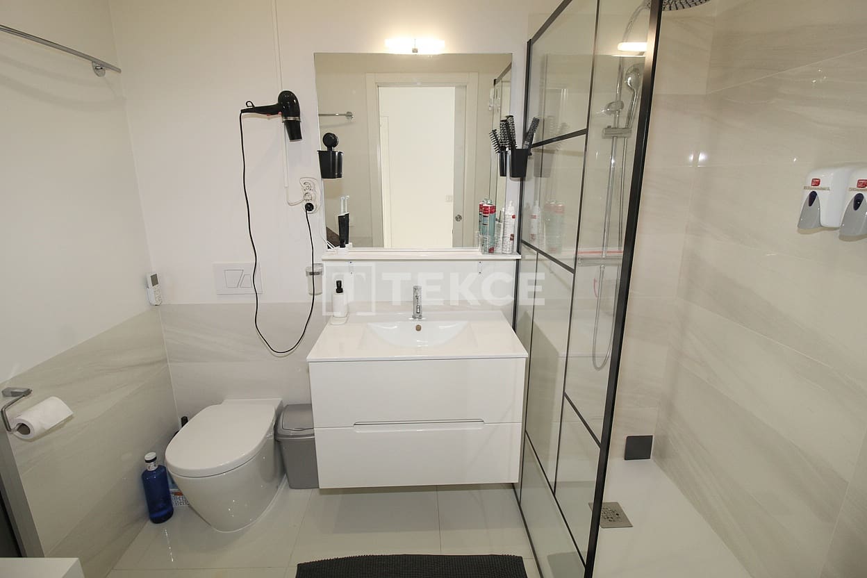 3 chambre Appartement à vendre à La Zenia avec piscine - 315 000 € (Ref: 9626968)