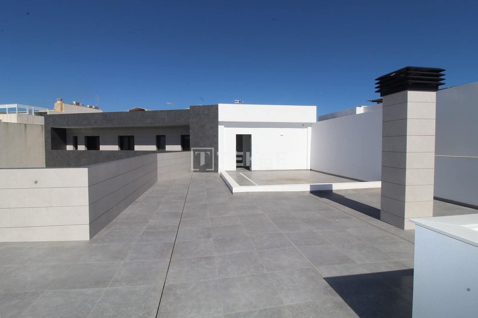 5 quarto Moradia para venda em San Pedro del Pinatar com piscina - 1 300 000 € (Ref: 9636102)