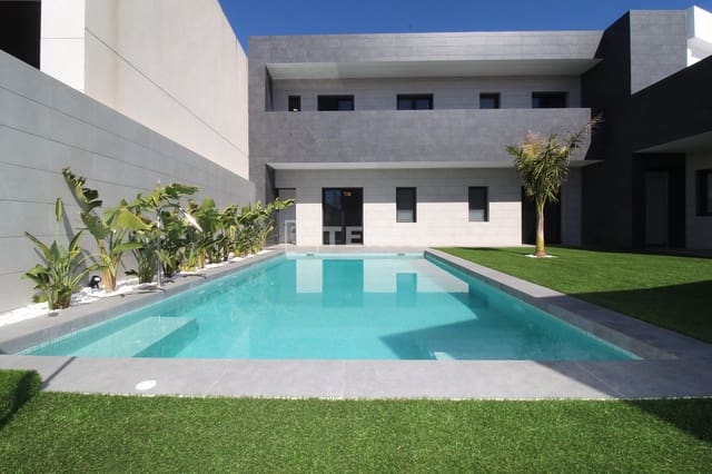 5 sovrum Villa till salu i San Pedro del Pinatar med pool - 1 300 000 € (Ref: 9636102)