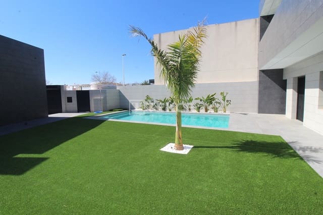 5 sovrum Villa till salu i San Pedro del Pinatar med pool - 1 300 000 € (Ref: 9636102)