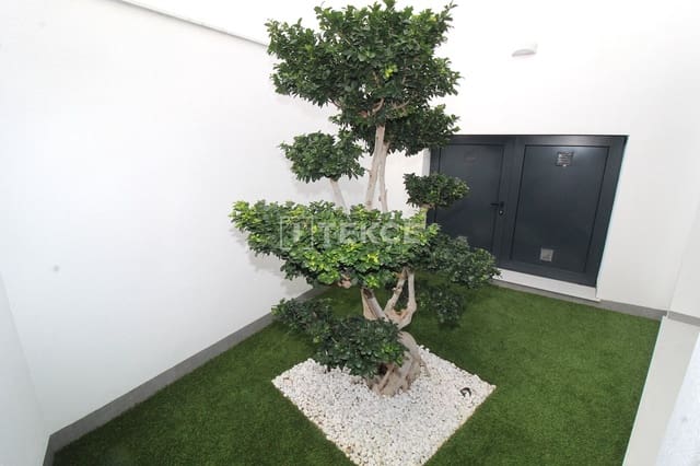 5 sovrum Villa till salu i San Pedro del Pinatar med pool - 1 300 000 € (Ref: 9636102)