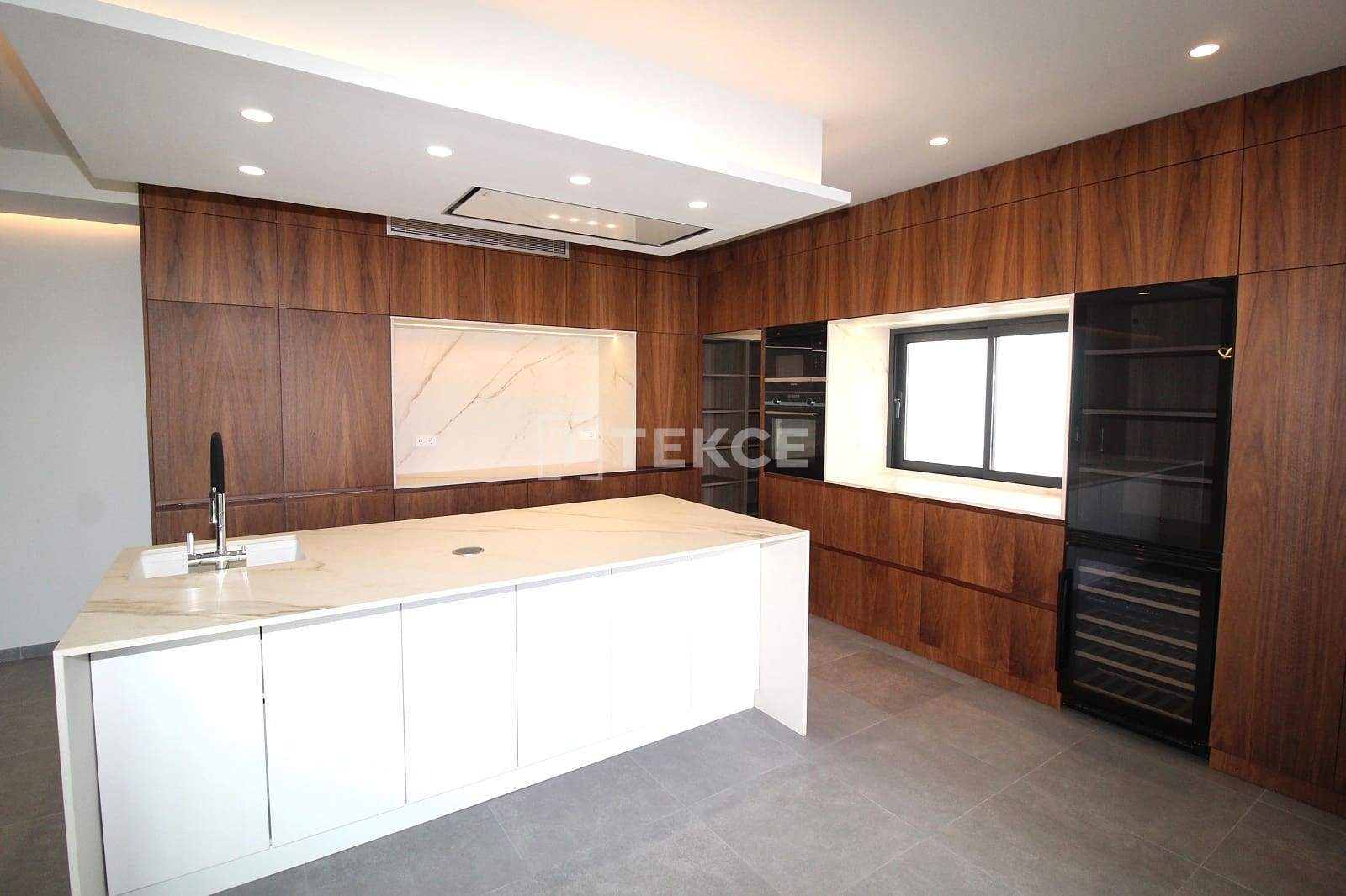 5 quarto Moradia para venda em San Pedro del Pinatar com piscina - 1 300 000 € (Ref: 9636102)