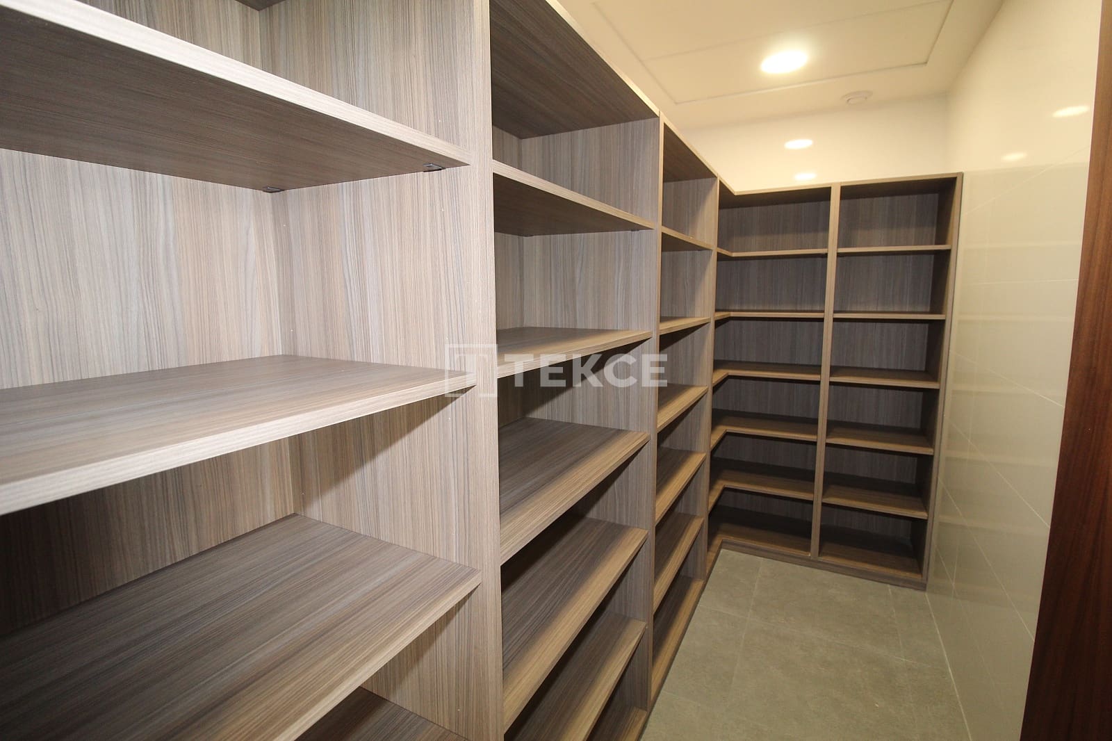 5 quarto Moradia para venda em San Pedro del Pinatar com piscina - 1 300 000 € (Ref: 9636102)