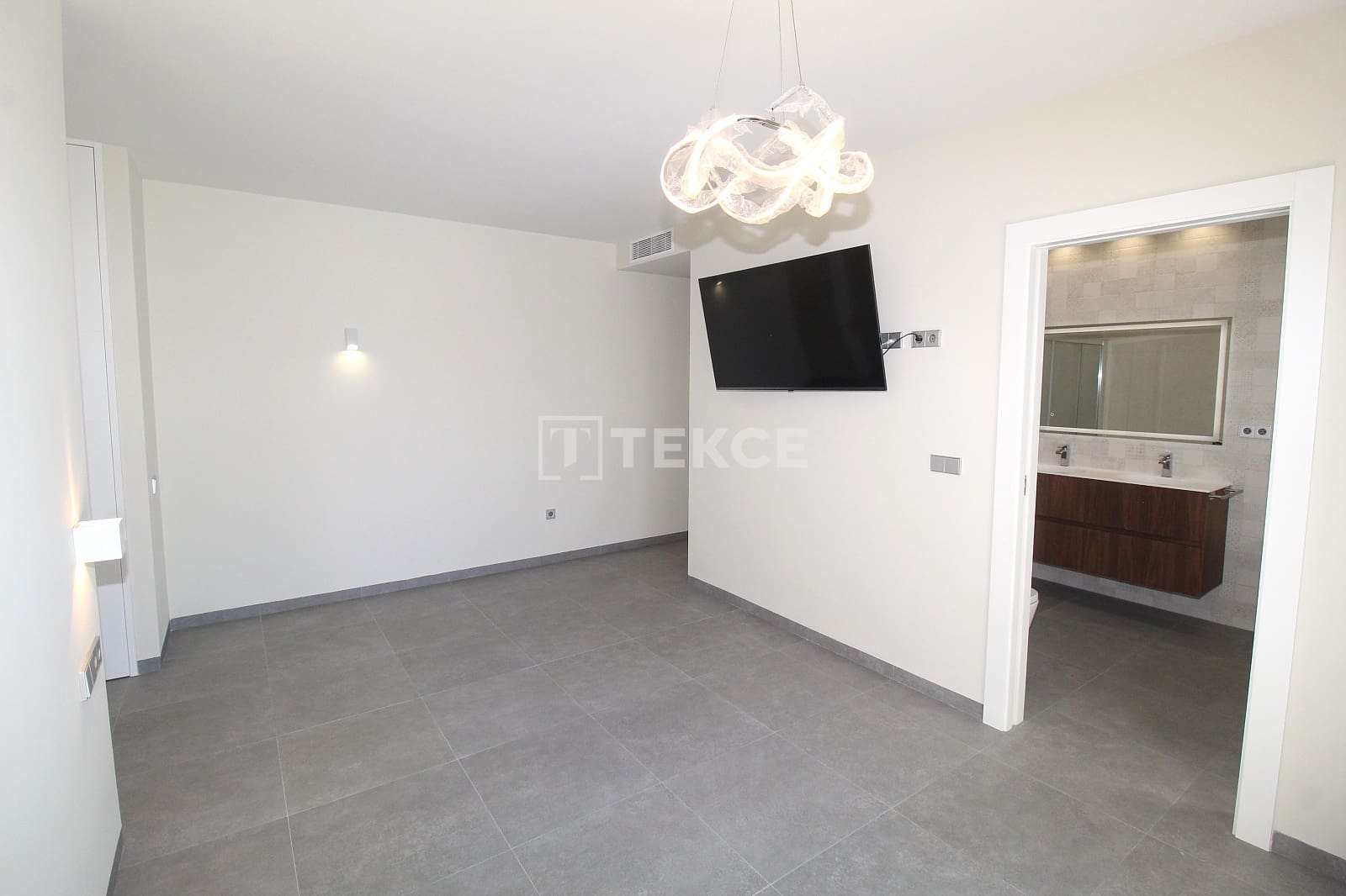 5 quarto Moradia para venda em San Pedro del Pinatar com piscina - 1 300 000 € (Ref: 9636102)