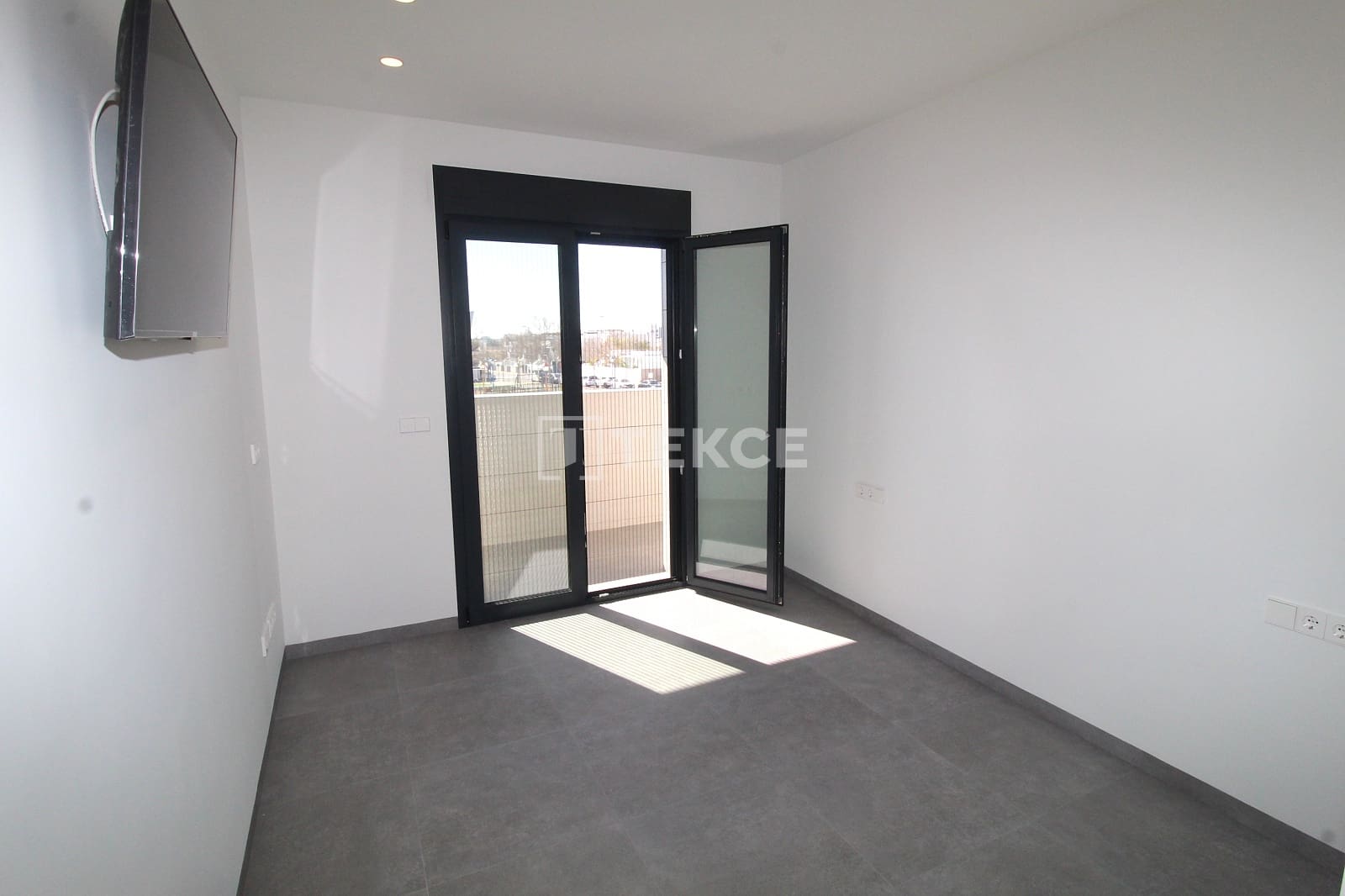 5 quarto Moradia para venda em San Pedro del Pinatar com piscina - 1 300 000 € (Ref: 9636102)